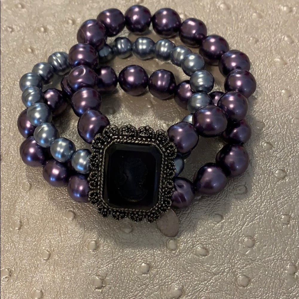 Set of 3 Pearl Bracelets
